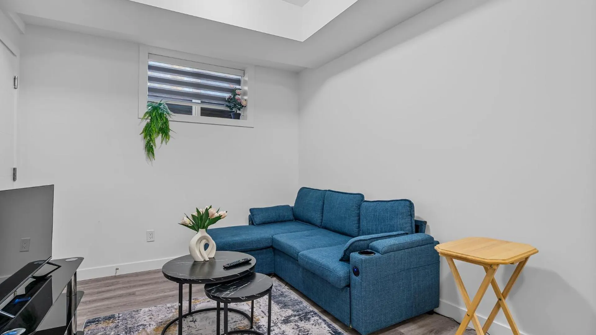 דירות אדמונטון Urban Enclave